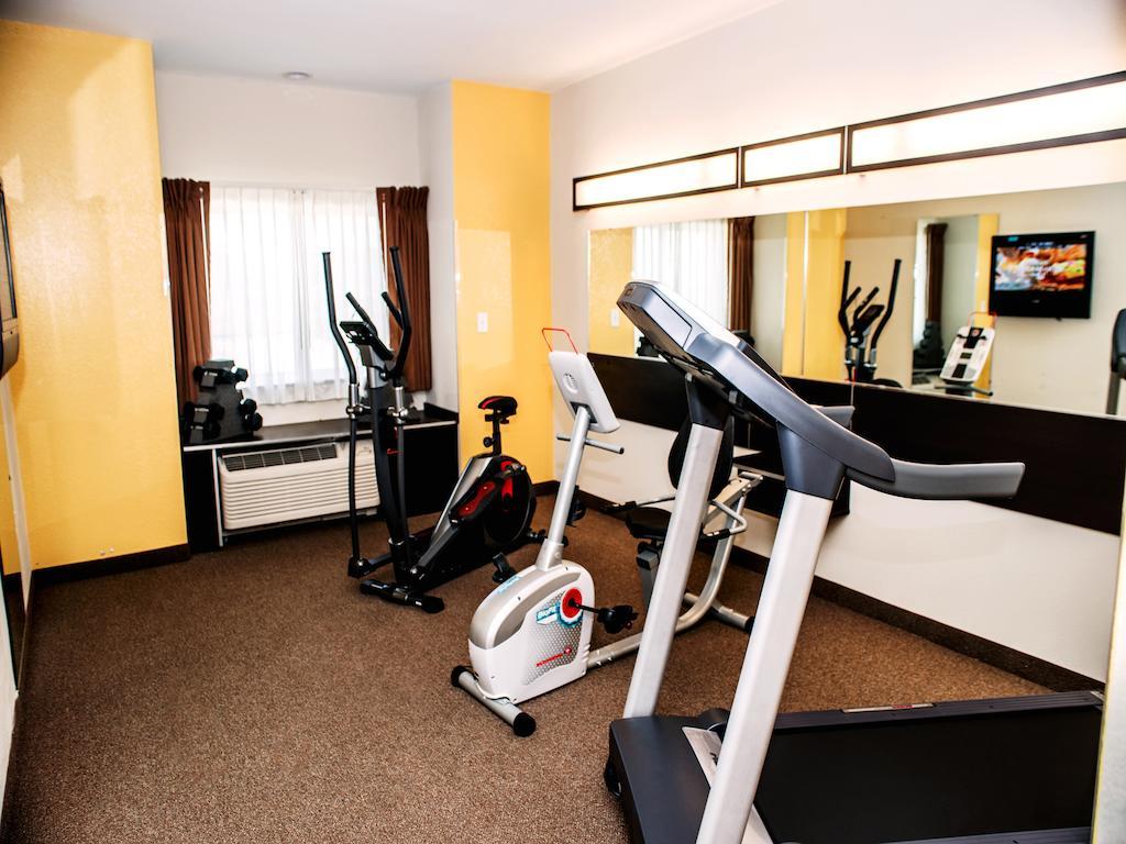 Three Rivers Inn & Suites Порт Артър Екстериор снимка